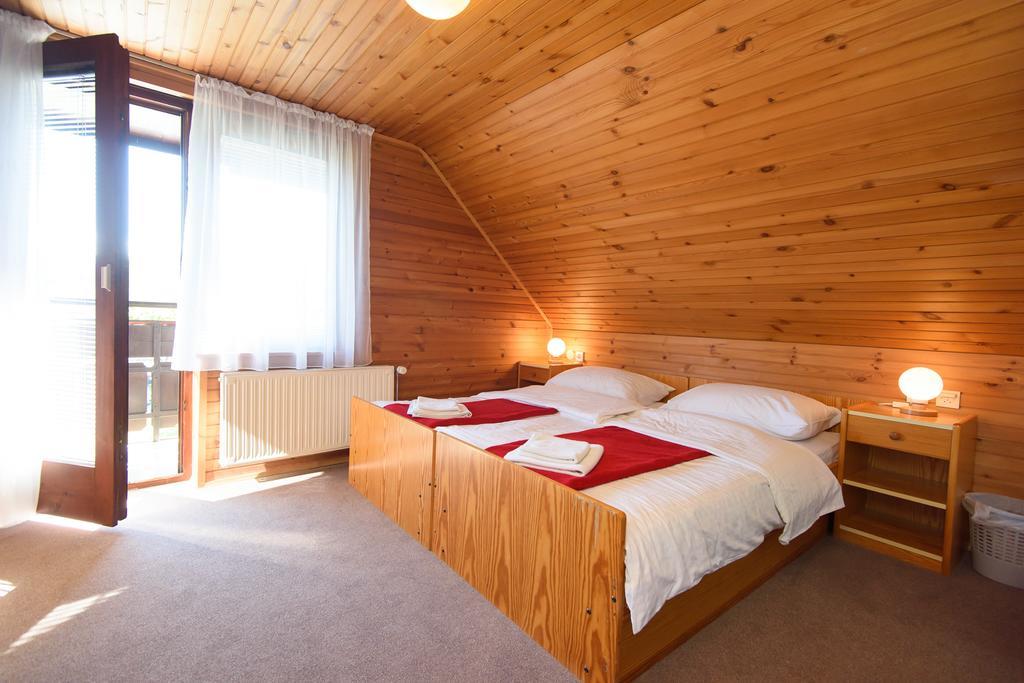 Penzion Vila Bistrica Бохінська Бістріца Екстер'єр фото