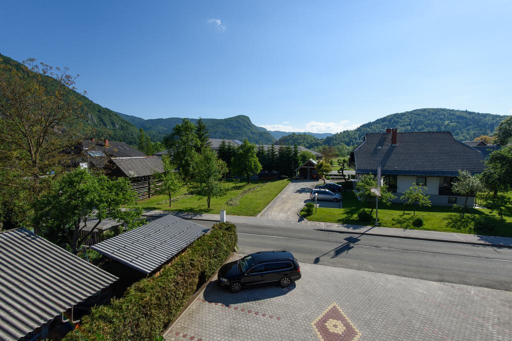 Penzion Vila Bistrica Бохінська Бістріца Екстер'єр фото